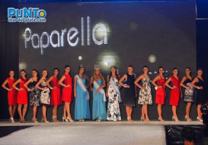 Postulantes a Reina participaron del Desfile de Paparella | 