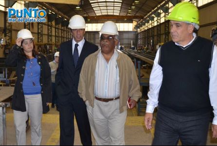 Visita del Embajador Carlos Eduardo Martínez Mendoza | 