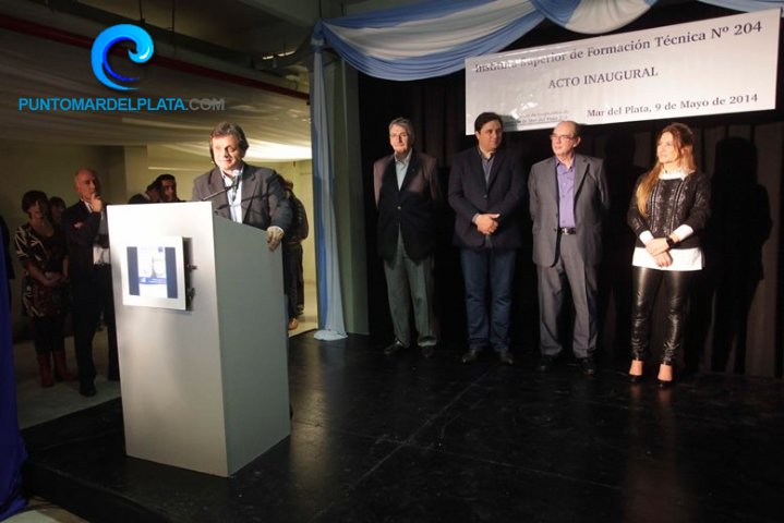 Instituto Superior de Formación Técnica 204 | 