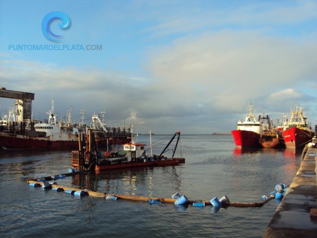 Pruebas de dragado del muelle de Mar del Plata | 
