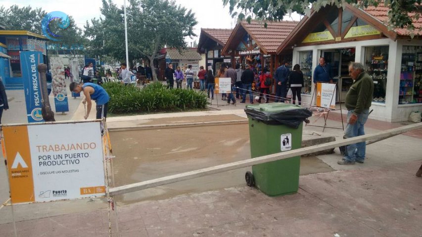 Puesta en valor de la banquina y paseo comercial del puerto | 