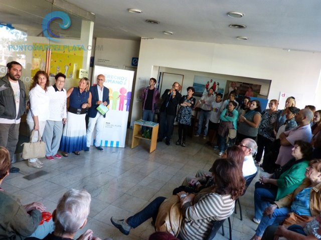 Se entregaron cuentos por la Semana de la Memoria | 