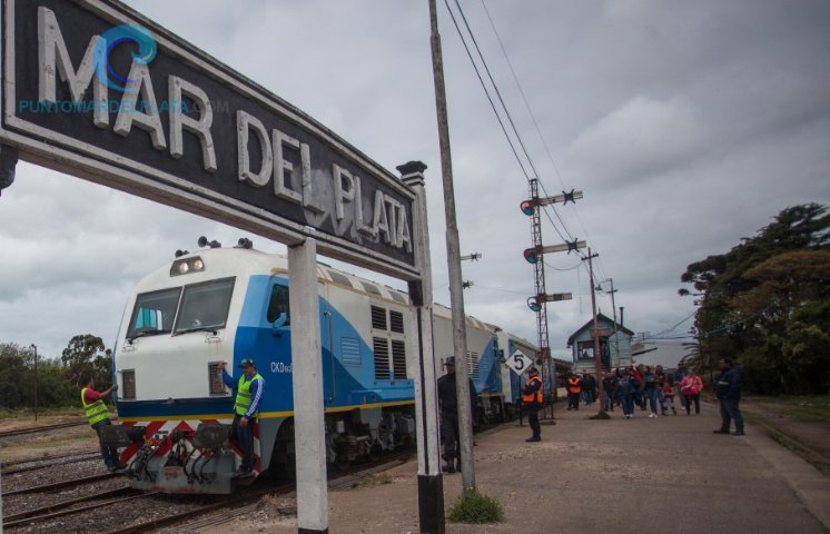 Los trenes contarán con libros | 