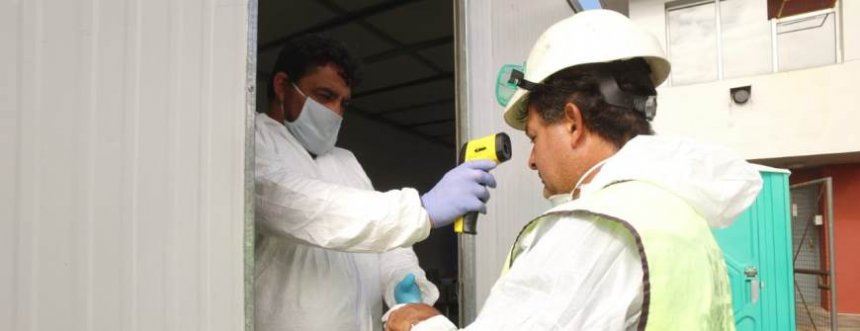 Prohiben el desembarco de tripulantes de buques extranjeros | 