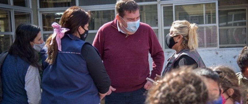 Se realizó el Acto Oficial por el Día del Maestro | 